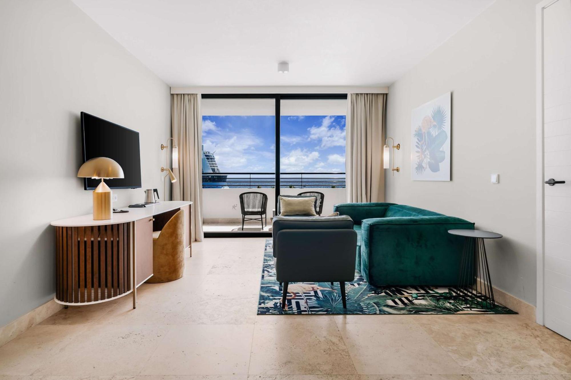 Mangrove Beach Corendon Curacao All-Inclusive Resort, Curio By Hilton Willemstad Exterior photo