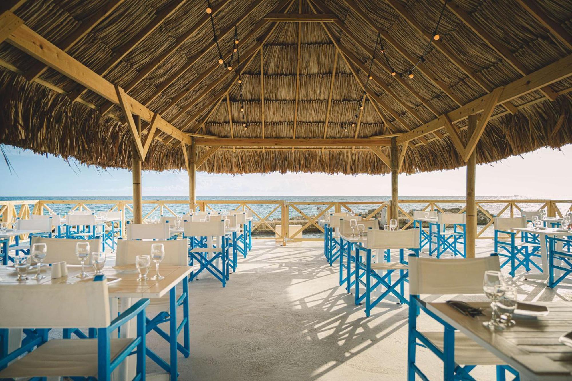 Mangrove Beach Corendon Curacao All-Inclusive Resort, Curio By Hilton Willemstad Exterior photo