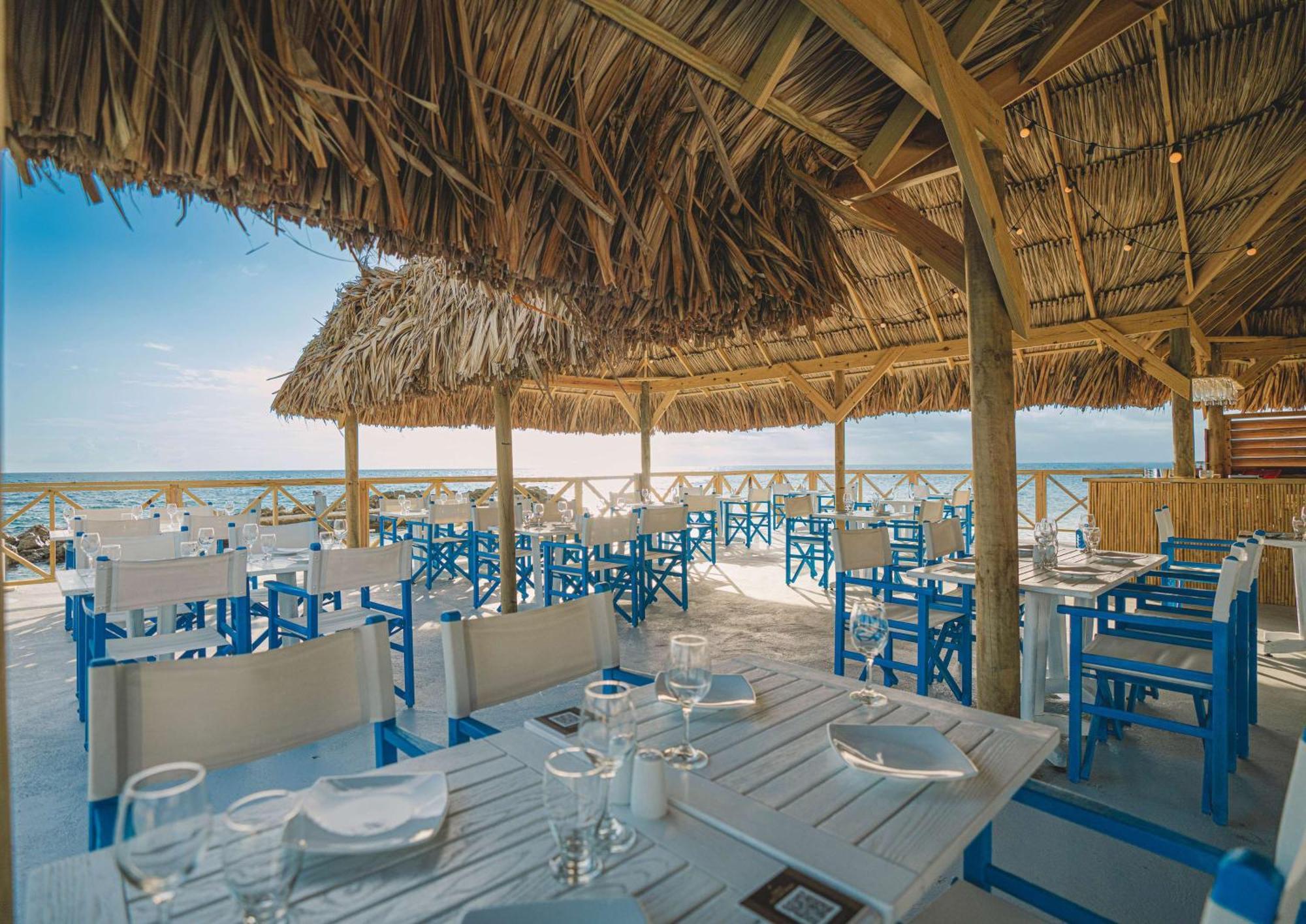 Mangrove Beach Corendon Curacao All-Inclusive Resort, Curio By Hilton Willemstad Exterior photo